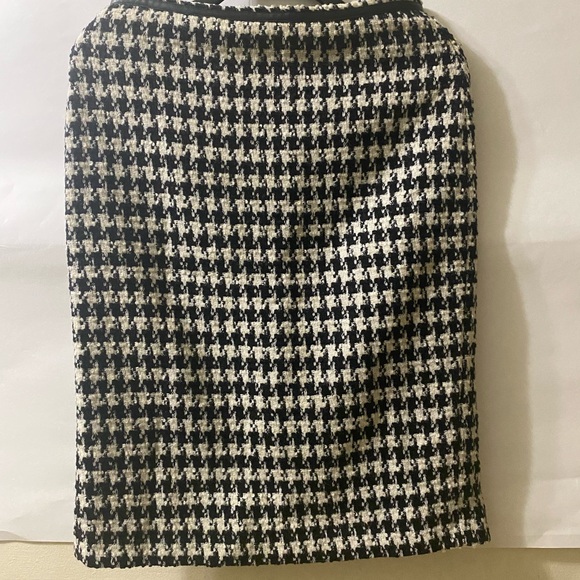 Zara dress skirt, great condition. Smoke free home. - Picture 6 of 6